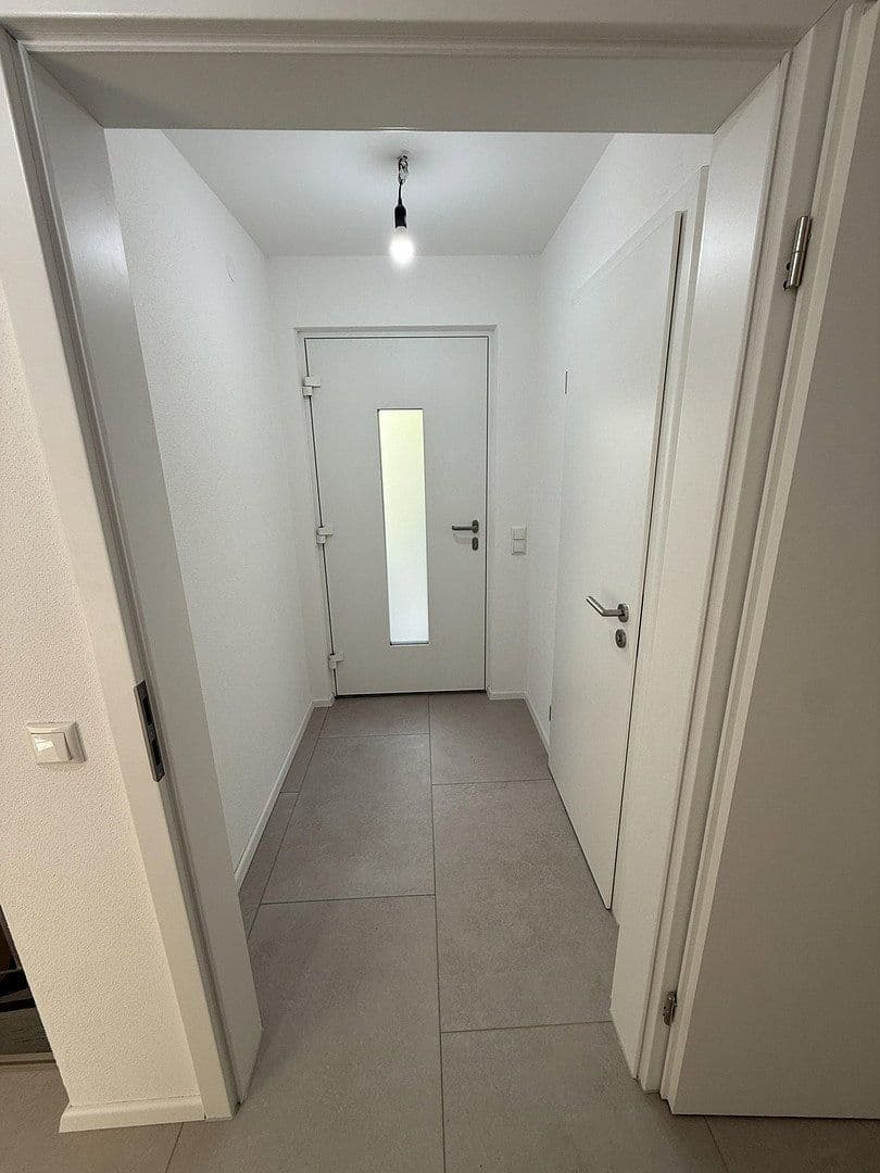 Prenájom domu 90 m², pozemok 220 m², Mindelheim, Bavorsko Prenájom domu 90 m², pozemok 220 m², Mindelheim, Bavorsko
