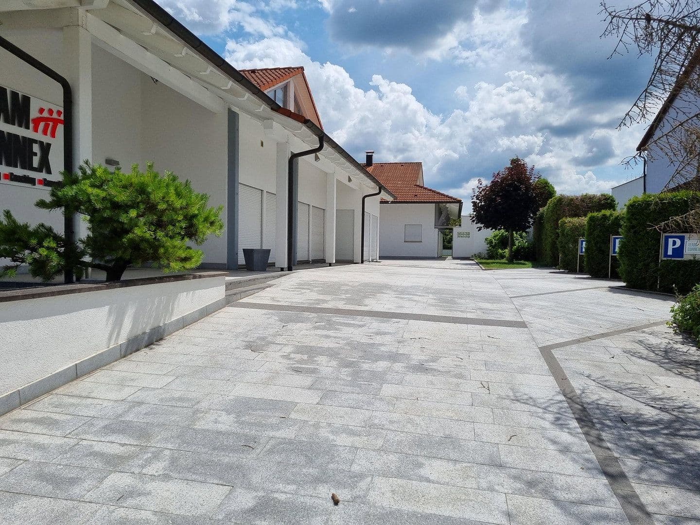 Prenájom kancelárie 206 m², Altdorf, Bádensko-Wurttembersko Prenájom kancelárie 206 m², Altdorf, Bádensko-Wurttembersko