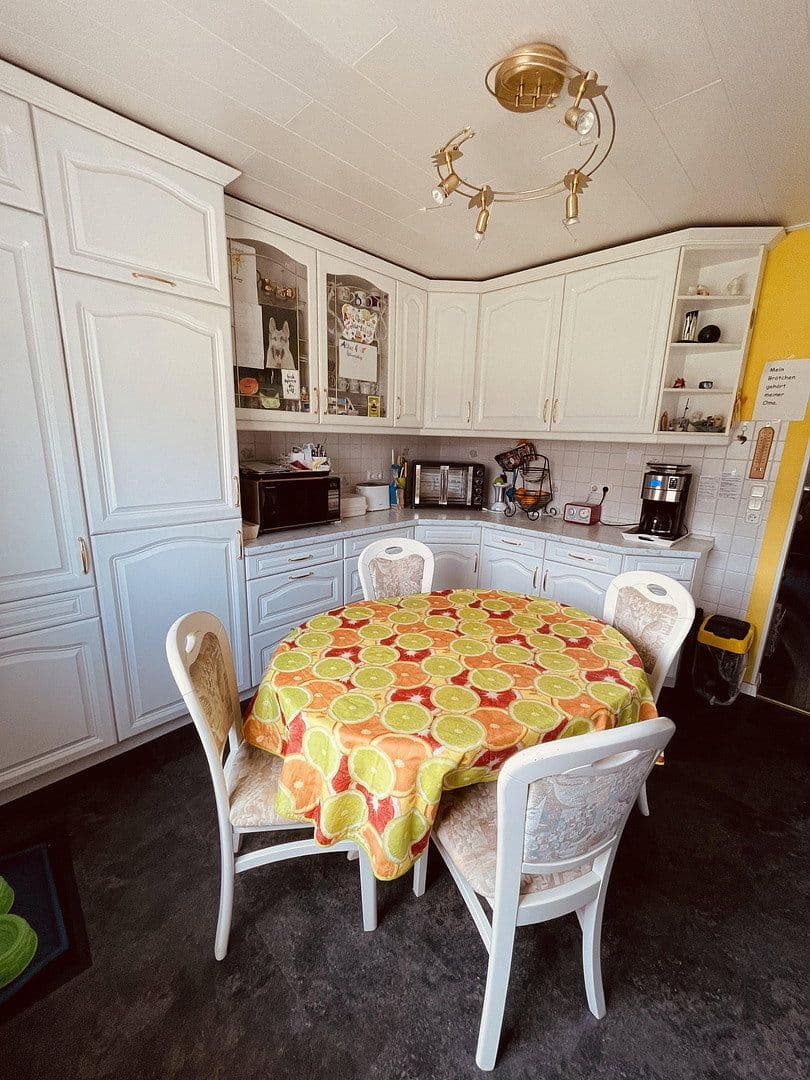Predaj domu 154 m², pozemok 875 m², Heringen (Werra), Hesensko Predaj domu 154 m², pozemok 875 m², Heringen (Werra), Hesensko