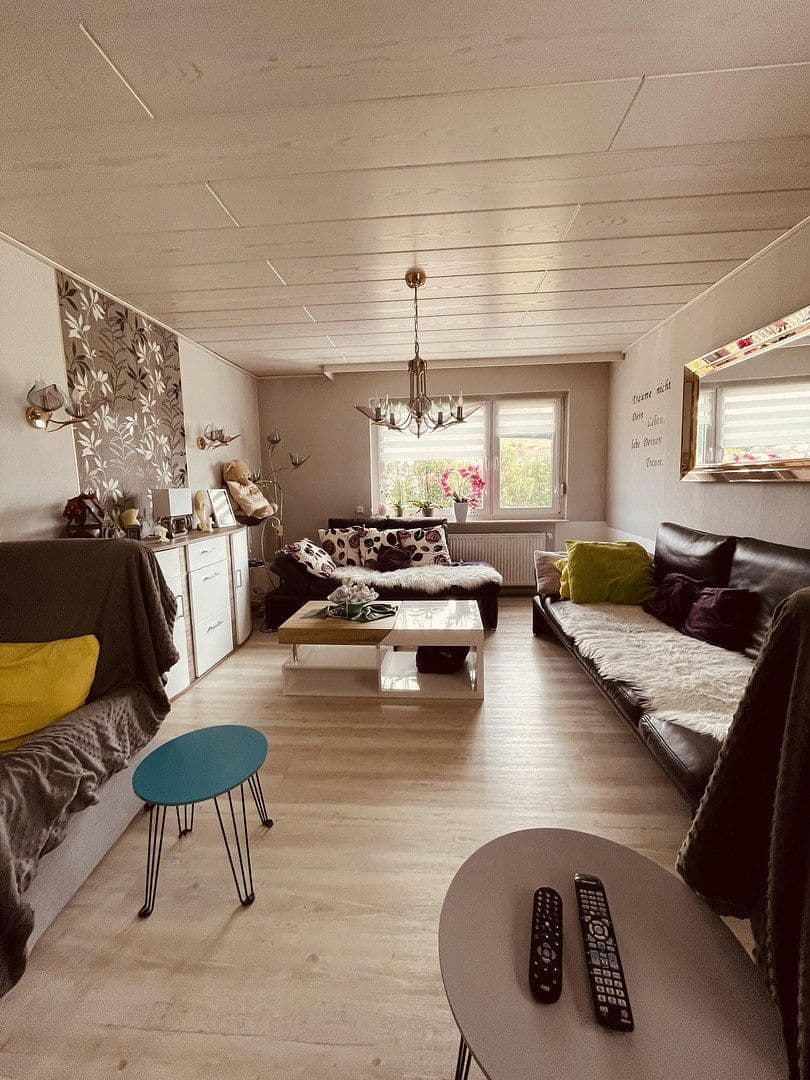 Predaj domu 154 m², pozemok 875 m², Heringen (Werra), Hesensko Predaj domu 154 m², pozemok 875 m², Heringen (Werra), Hesensko