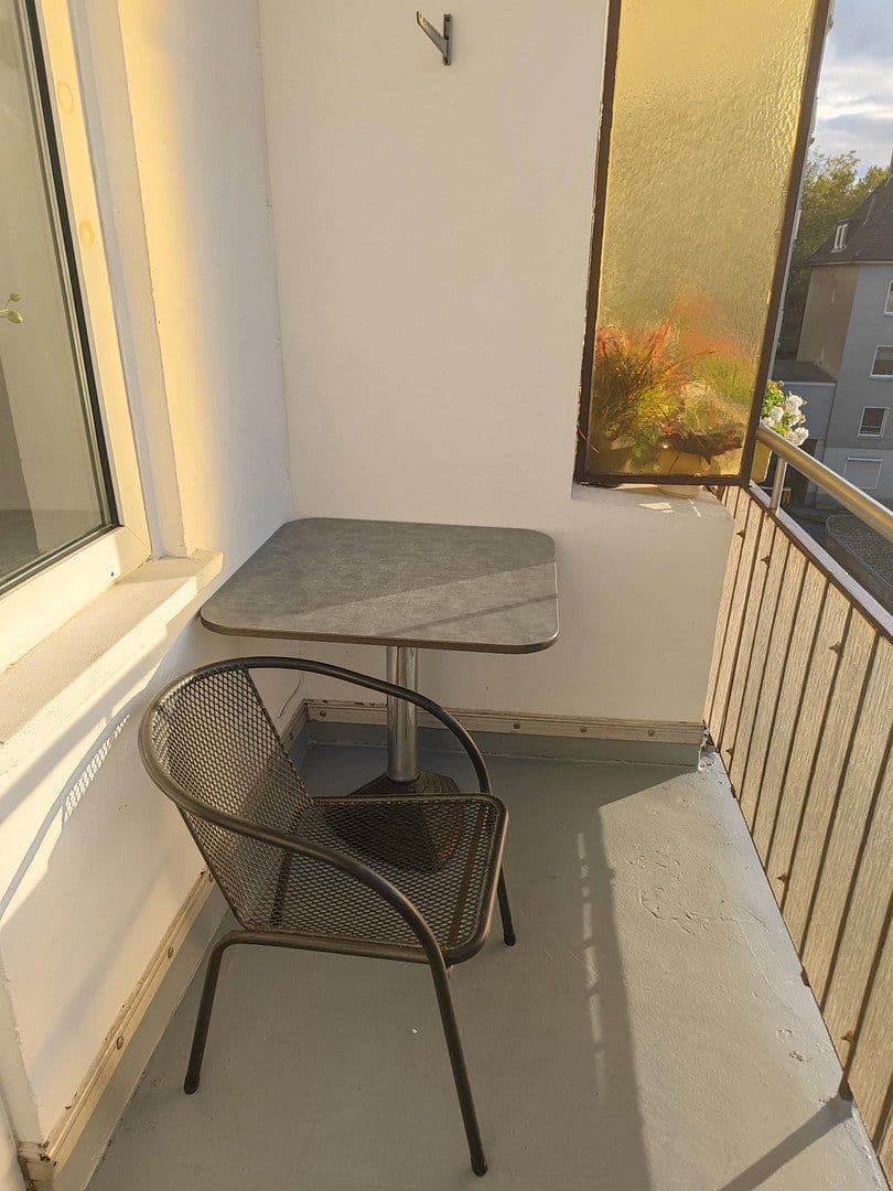 Prenájom bytu 1-izbový 36 m², Bochum - Bochum-Mitte, Severné Porýnie - Westfálsko Prenájom bytu 1-izbový 36 m², Bochum - Bochum-Mitte, Severné Porýnie - Westfálsko