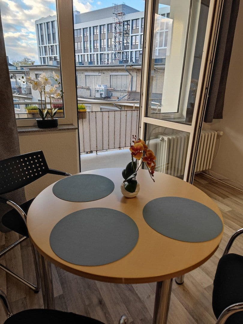 Prenájom bytu 1-izbový 36 m², Bochum - Bochum-Mitte, Severné Porýnie - Westfálsko Prenájom bytu 1-izbový 36 m², Bochum - Bochum-Mitte, Severné Porýnie - Westfálsko