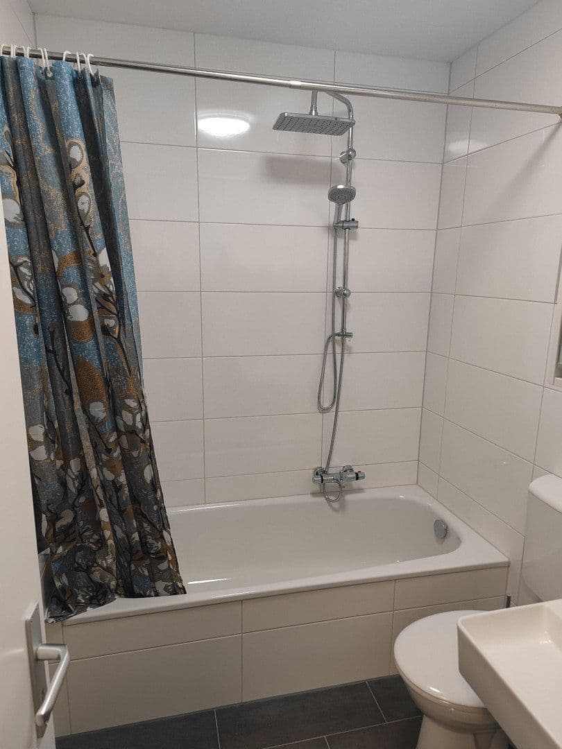 Prenájom bytu 1-izbový 36 m², Bochum - Bochum-Mitte, Severné Porýnie - Westfálsko Prenájom bytu 1-izbový 36 m², Bochum - Bochum-Mitte, Severné Porýnie - Westfálsko