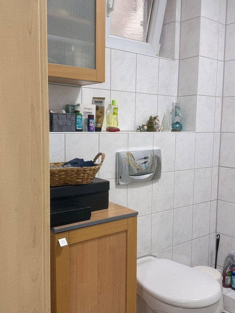 Predaj domu 200 m², pozemok 375 m², Brunnweg 12, Obertraubling, Bavorsko Predaj domu 200 m², pozemok 375 m², Brunnweg 12, Obertraubling, Bavorsko