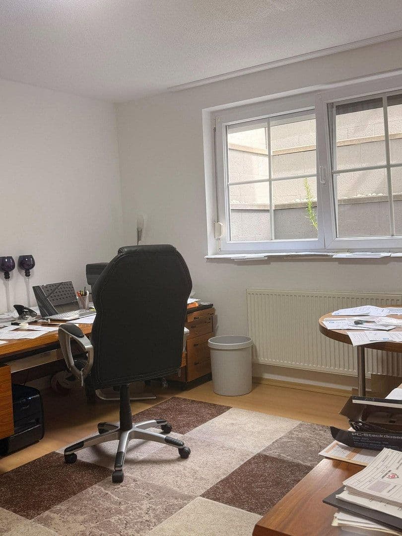 Predaj domu 200 m², pozemok 375 m², Brunnweg 12, Obertraubling, Bavorsko Predaj domu 200 m², pozemok 375 m², Brunnweg 12, Obertraubling, Bavorsko