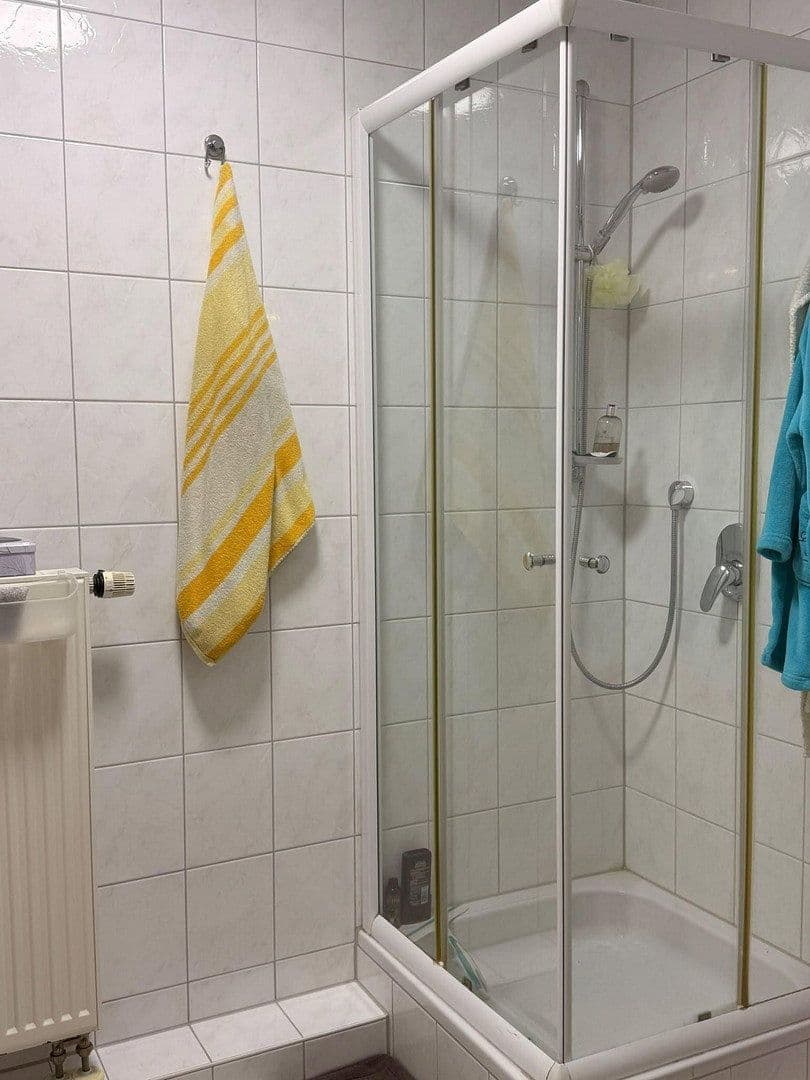 Predaj domu 200 m², pozemok 375 m², Brunnweg 12, Obertraubling, Bavorsko Predaj domu 200 m², pozemok 375 m², Brunnweg 12, Obertraubling, Bavorsko