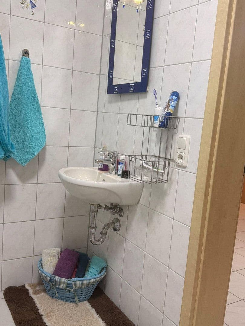 Predaj domu 200 m², pozemok 375 m², Brunnweg 12, Obertraubling, Bavorsko Predaj domu 200 m², pozemok 375 m², Brunnweg 12, Obertraubling, Bavorsko
