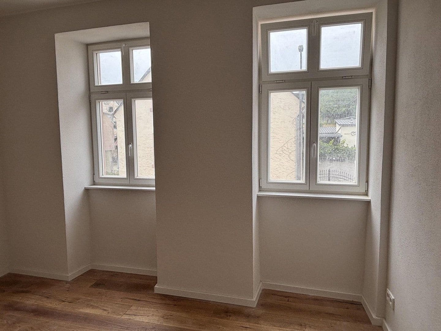 Prenájom bytu 5-izbový 146 m², Moselstraße 6, Osann-Monzel, Porýnie-Falcko Prenájom bytu 5-izbový 146 m², Moselstraße 6, Osann-Monzel, Porýnie-Falcko