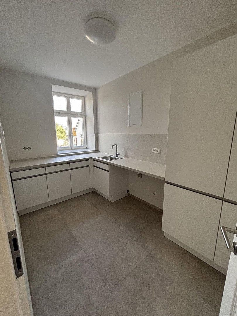 Prenájom bytu 5-izbový 146 m², Moselstraße 6, Osann-Monzel, Porýnie-Falcko Prenájom bytu 5-izbový 146 m², Moselstraße 6, Osann-Monzel, Porýnie-Falcko