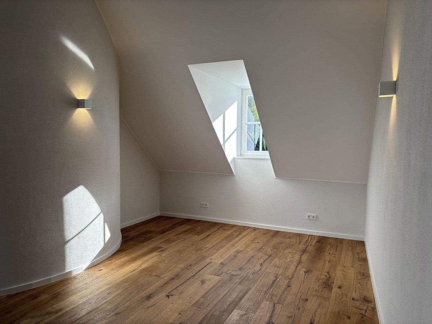 Prenájom bytu 5-izbový 150 m², Moselstraße 6, Osann-Monzel, Porýnie-Falcko Prenájom bytu 5-izbový 150 m², Moselstraße 6, Osann-Monzel, Porýnie-Falcko
