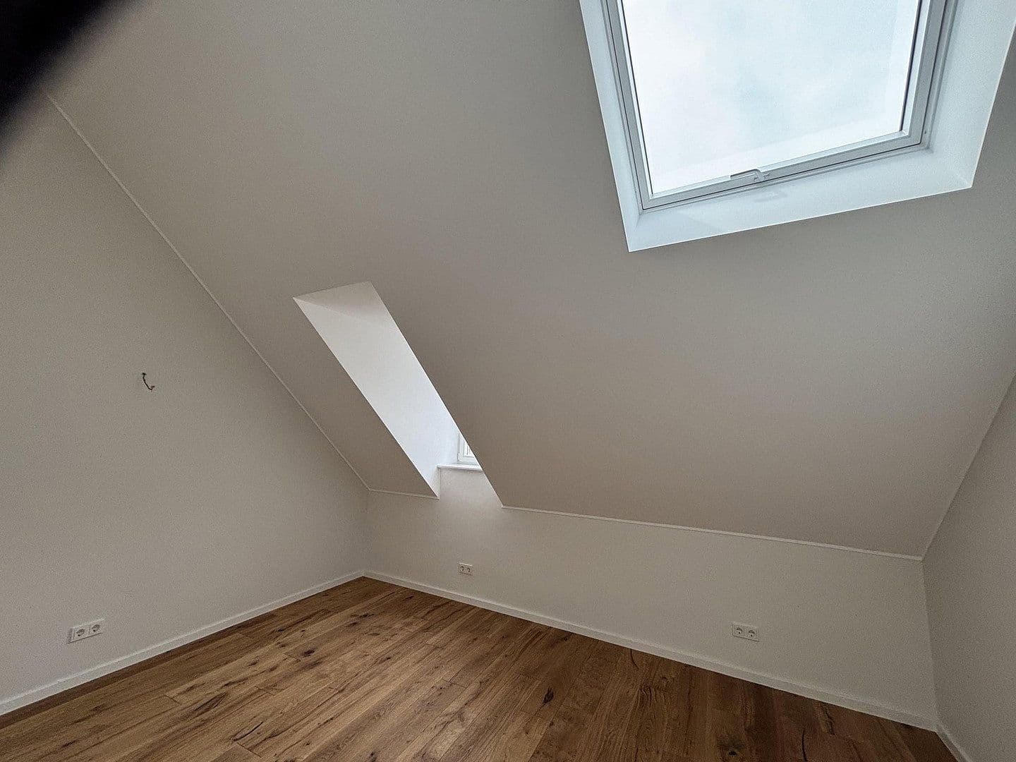Prenájom bytu 5-izbový 150 m², Moselstraße 6, Osann-Monzel, Porýnie-Falcko Prenájom bytu 5-izbový 150 m², Moselstraße 6, Osann-Monzel, Porýnie-Falcko