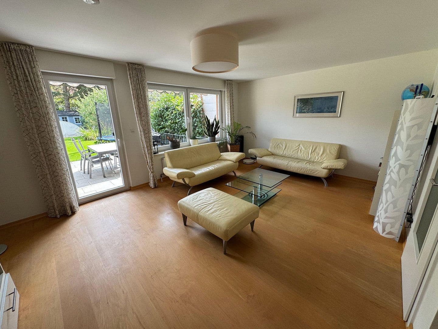 Predaj domu 135 m², pozemok 325 m², Höhenkirchen-Siegertsbrunn, Bavorsko Predaj domu 135 m², pozemok 325 m², Höhenkirchen-Siegertsbrunn, Bavorsko