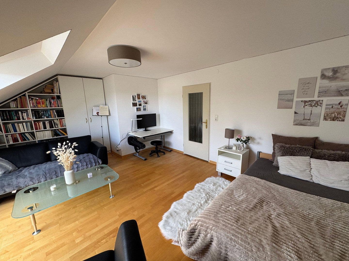 Predaj domu 135 m², pozemok 325 m², Höhenkirchen-Siegertsbrunn, Bavorsko Predaj domu 135 m², pozemok 325 m², Höhenkirchen-Siegertsbrunn, Bavorsko