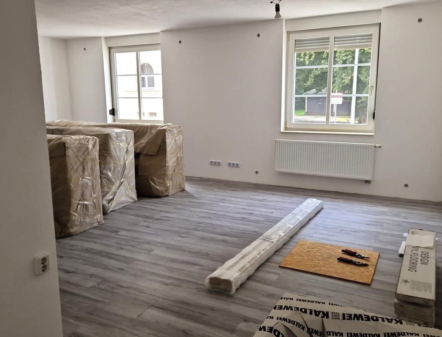 Prenájom bytu 5-izbový 140 m², Paul-Gruner-Straße 111, Chemnitz, Sasko Prenájom bytu 5-izbový 140 m², Paul-Gruner-Straße 111, Chemnitz, Sasko