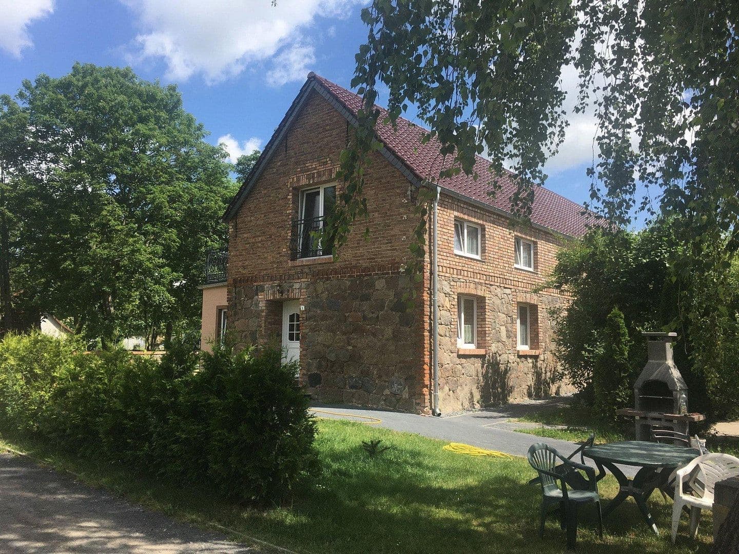 Predaj domu 4.472 m², pozemok 4.472 m², Oderberg, Brandenbursko Predaj domu 4.472 m², pozemok 4.472 m², Oderberg, Brandenbursko