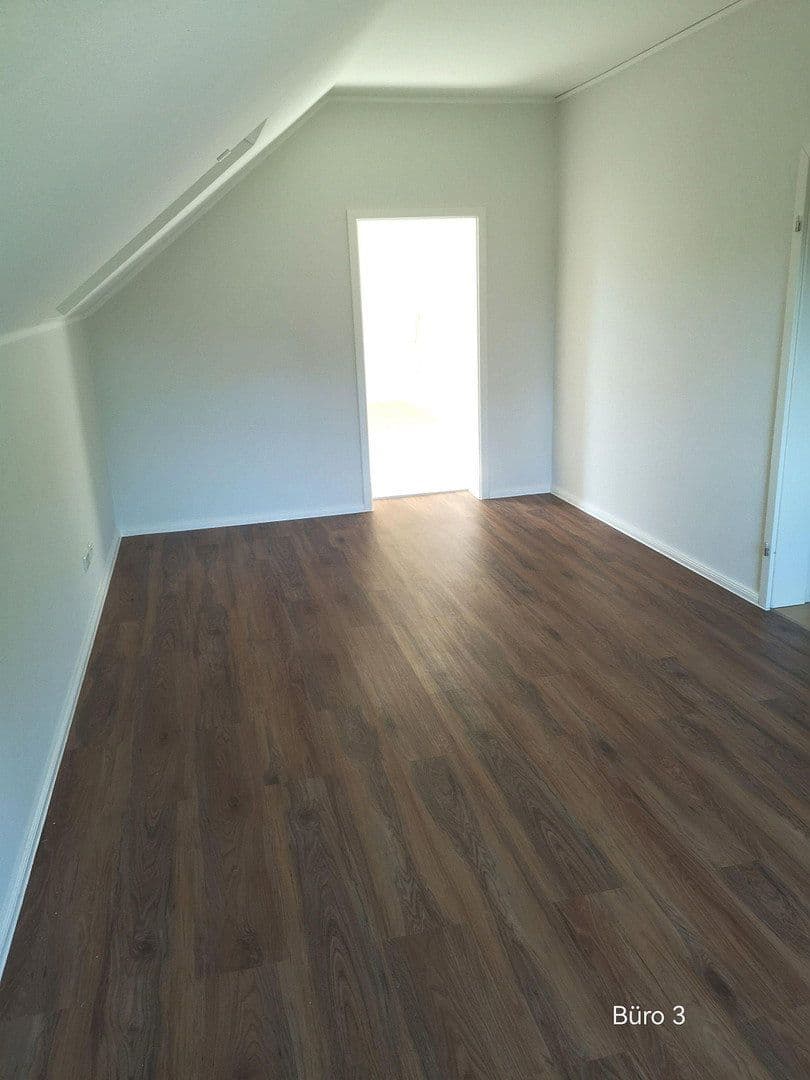 Prenájom kancelárie 148 m², Berlin, Berlín Prenájom kancelárie 148 m², Berlin, Berlín