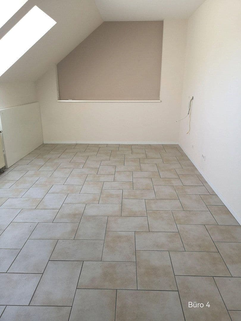 Prenájom kancelárie 148 m², Berlin, Berlín Prenájom kancelárie 148 m², Berlin, Berlín