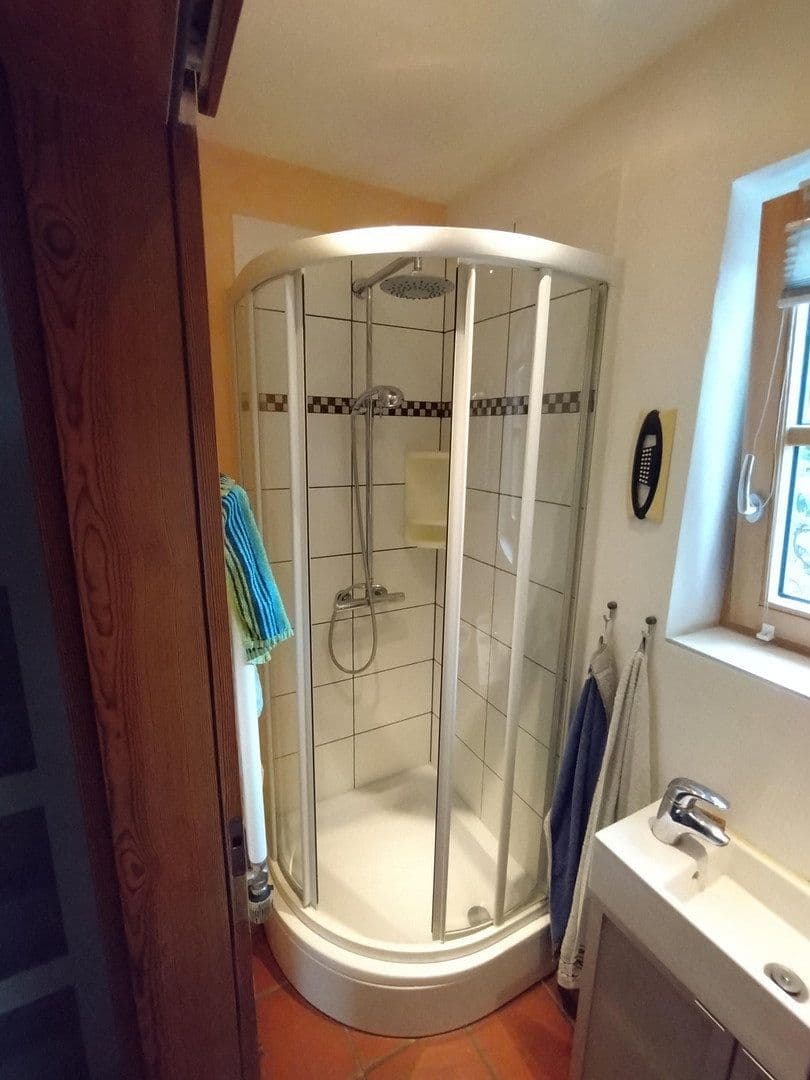 Predaj domu 154 m², pozemok 541 m², Eckental, Bavorsko Predaj domu 154 m², pozemok 541 m², Eckental, Bavorsko