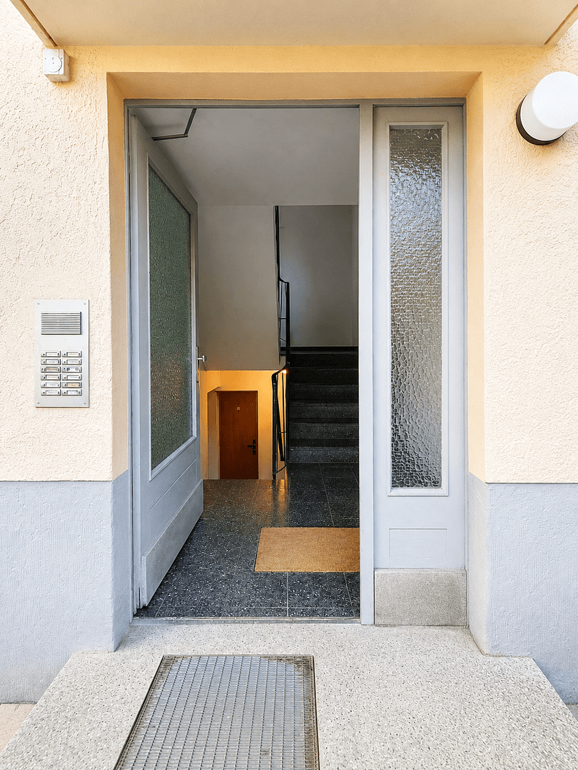 Predaj domu 621 m², pozemok 498 m², Berlin, Berlín Predaj domu 621 m², pozemok 498 m², Berlin, Berlín