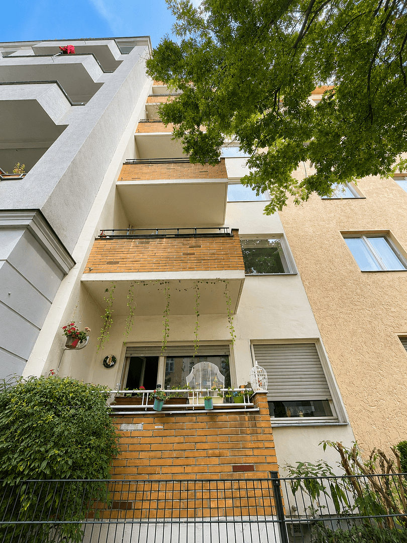 Predaj domu 621 m², pozemok 498 m², Berlin, Berlín Predaj domu 621 m², pozemok 498 m², Berlin, Berlín