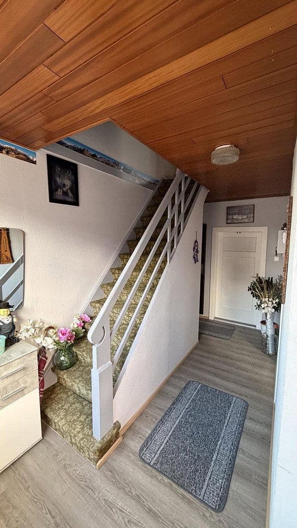 Predaj domu 235 m², pozemok 800 m², Haste, Dolné Sasko Predaj domu 235 m², pozemok 800 m², Haste, Dolné Sasko