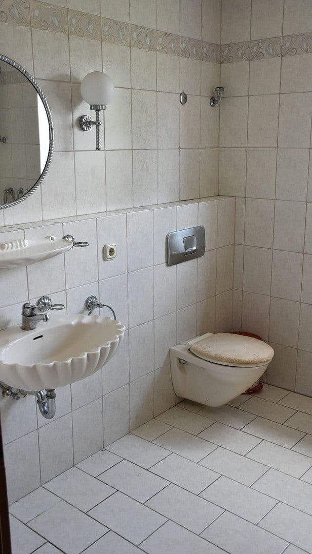 Predaj domu 235 m², pozemok 800 m², Haste, Dolné Sasko Predaj domu 235 m², pozemok 800 m², Haste, Dolné Sasko