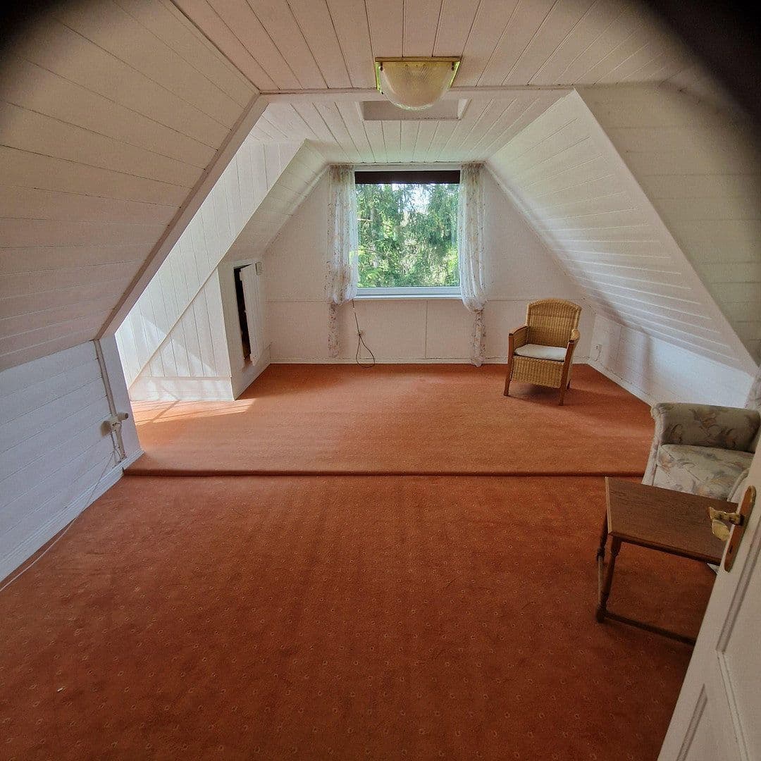 Predaj domu 118 m², pozemok 1.900 m², Seevetal, Dolné Sasko Predaj domu 118 m², pozemok 1.900 m², Seevetal, Dolné Sasko