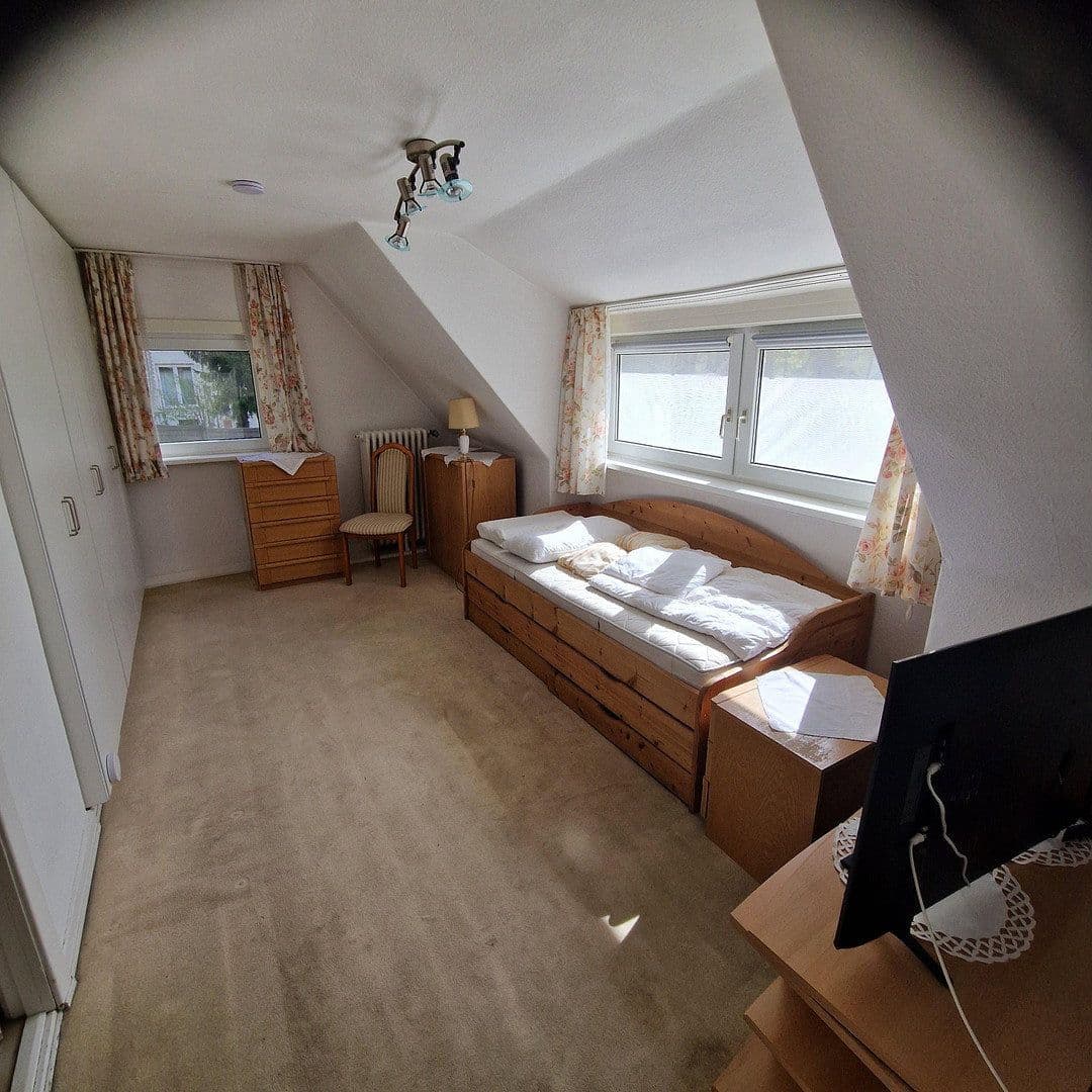 Predaj domu 118 m², pozemok 1.900 m², Seevetal, Dolné Sasko Predaj domu 118 m², pozemok 1.900 m², Seevetal, Dolné Sasko