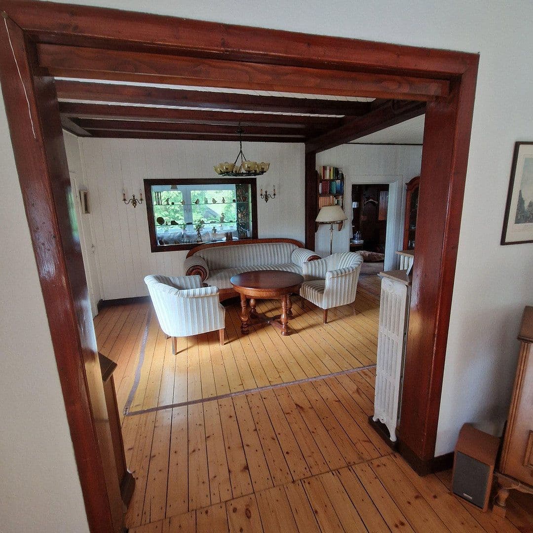 Predaj domu 118 m², pozemok 1.900 m², Seevetal, Dolné Sasko Predaj domu 118 m², pozemok 1.900 m², Seevetal, Dolné Sasko