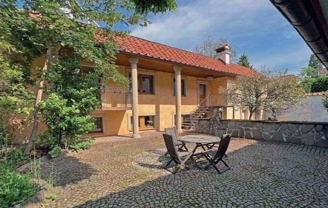 Prenájom bytu 2-izbový 58 m², Kirchstraße 5, Köln, Severné Porýnie - Westfálsko Prenájom bytu 2-izbový 58 m², Kirchstraße 5, Köln, Severné Porýnie - Westfálsko