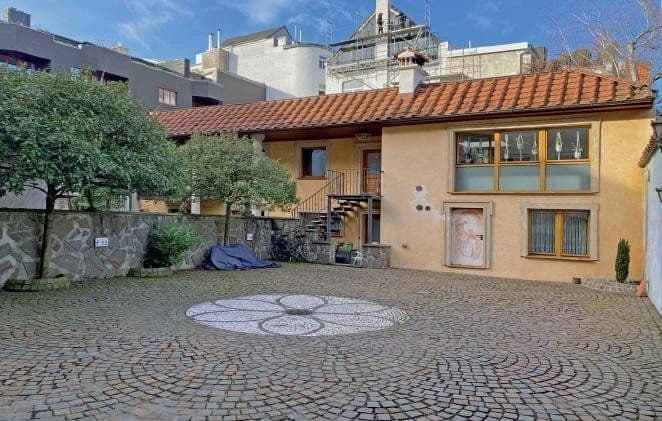 Prenájom bytu 2-izbový 58 m², Kirchstraße 5, Köln, Severné Porýnie - Westfálsko Prenájom bytu 2-izbový 58 m², Kirchstraße 5, Köln, Severné Porýnie - Westfálsko