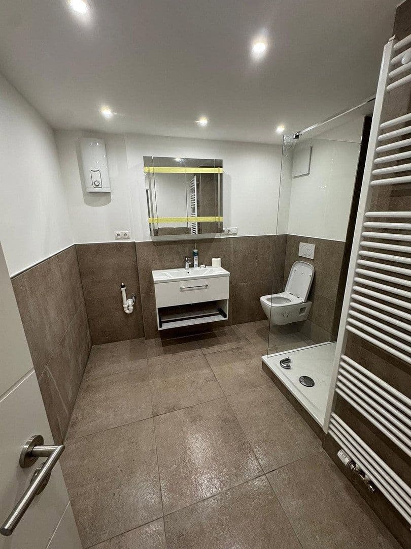 Prenájom bytu 2-izbový 58 m², Kirchstraße 5, Köln, Severné Porýnie - Westfálsko Prenájom bytu 2-izbový 58 m², Kirchstraße 5, Köln, Severné Porýnie - Westfálsko