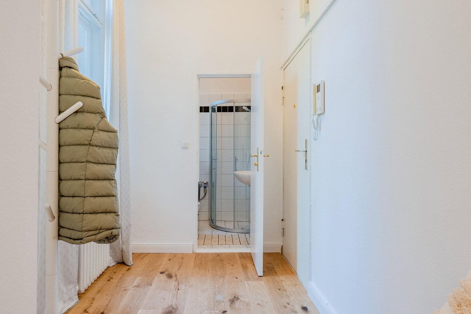 Predaj bytu 2-izbový 47 m², Prager Strasse 3, Berlin, Berlín Predaj bytu 2-izbový 47 m², Prager Strasse 3, Berlin, Berlín