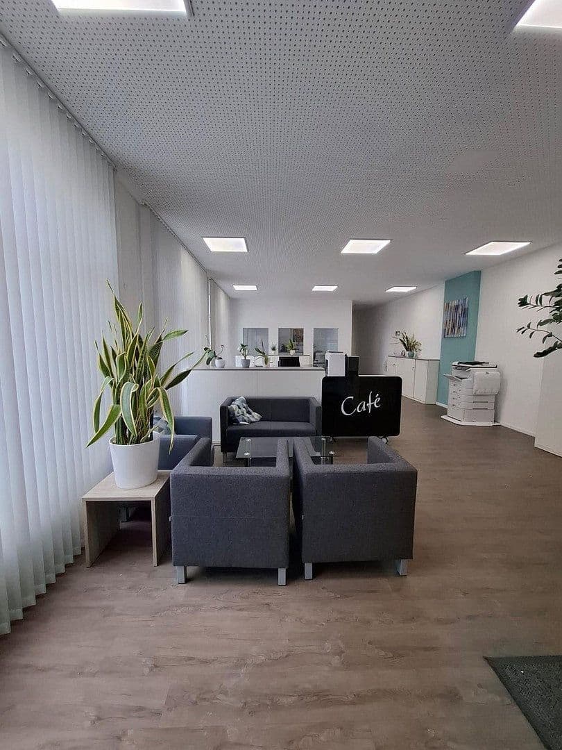 Prenájom kancelárie 160 m², Frauenrichter Str. 27, Weiden i.d.OPf., Bavorsko Prenájom kancelárie 160 m², Frauenrichter Str. 27, Weiden i.d.OPf., Bavorsko