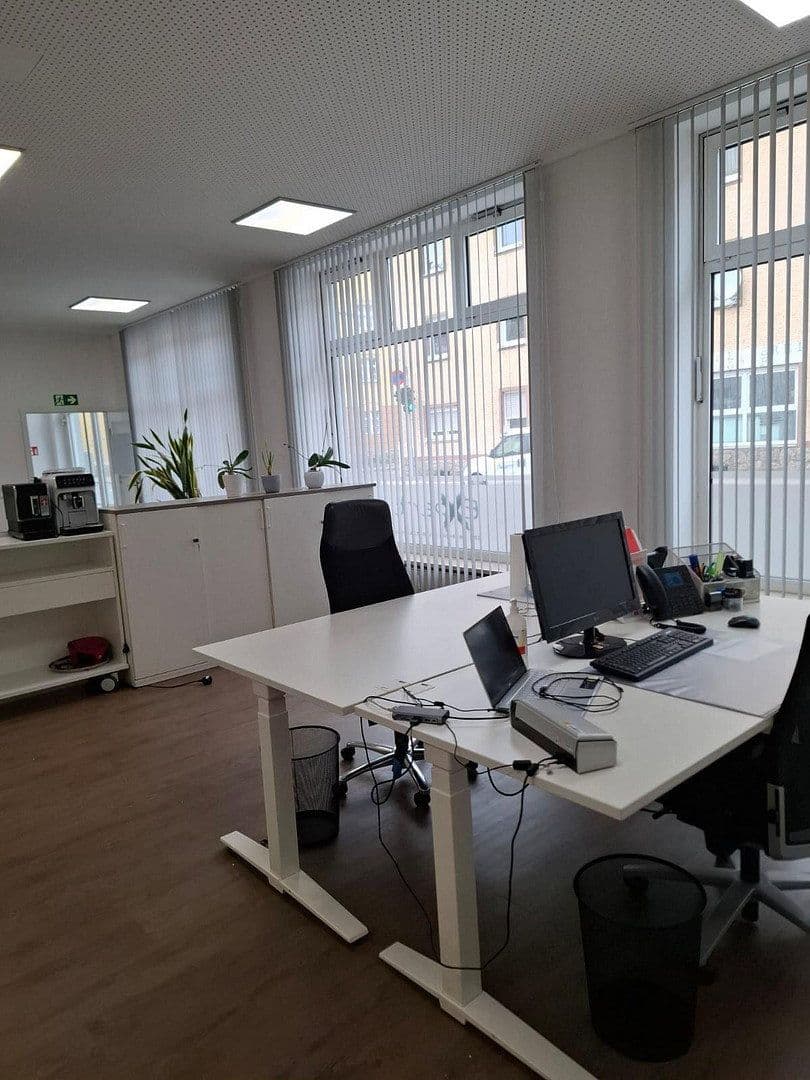 Prenájom kancelárie 160 m², Frauenrichter Str. 27, Weiden i.d.OPf., Bavorsko Prenájom kancelárie 160 m², Frauenrichter Str. 27, Weiden i.d.OPf., Bavorsko