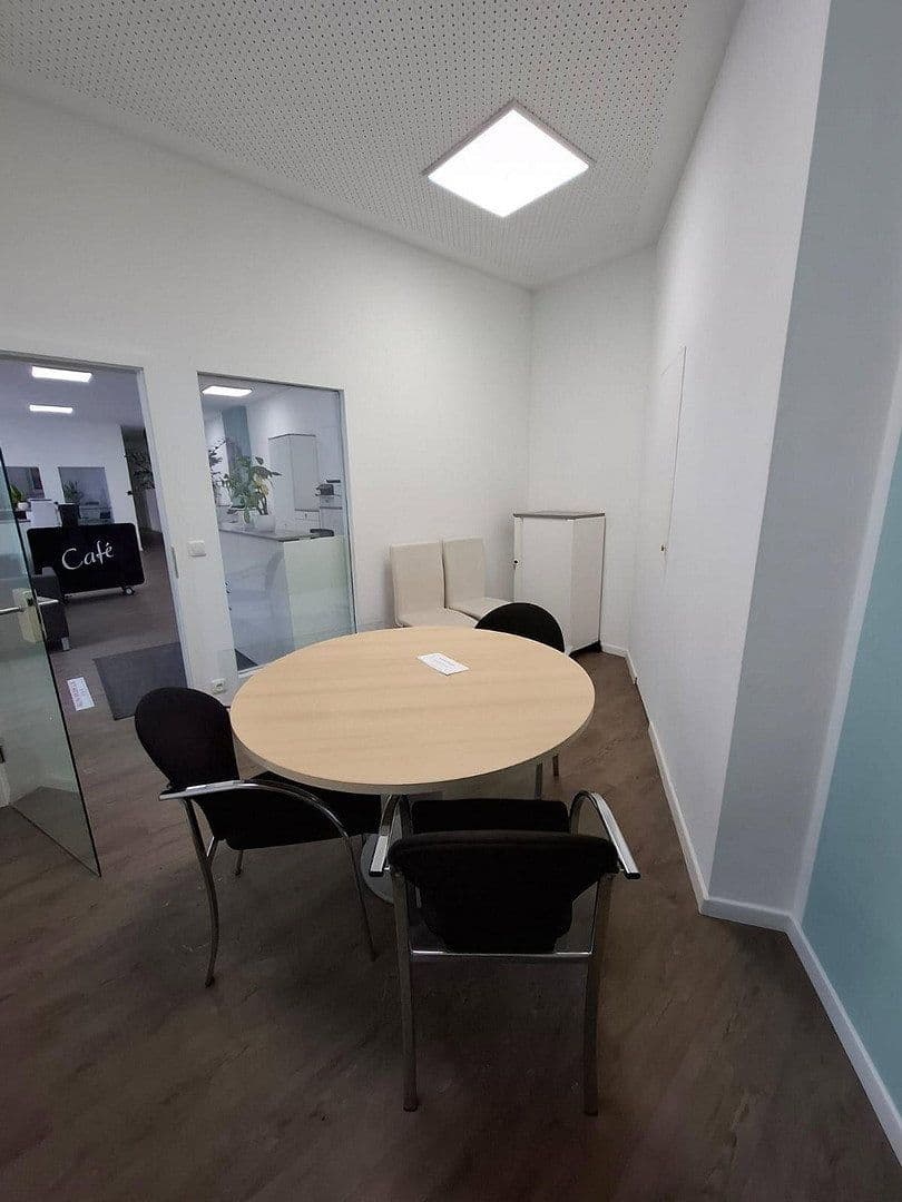 Prenájom kancelárie 160 m², Frauenrichter Str. 27, Weiden i.d.OPf., Bavorsko Prenájom kancelárie 160 m², Frauenrichter Str. 27, Weiden i.d.OPf., Bavorsko