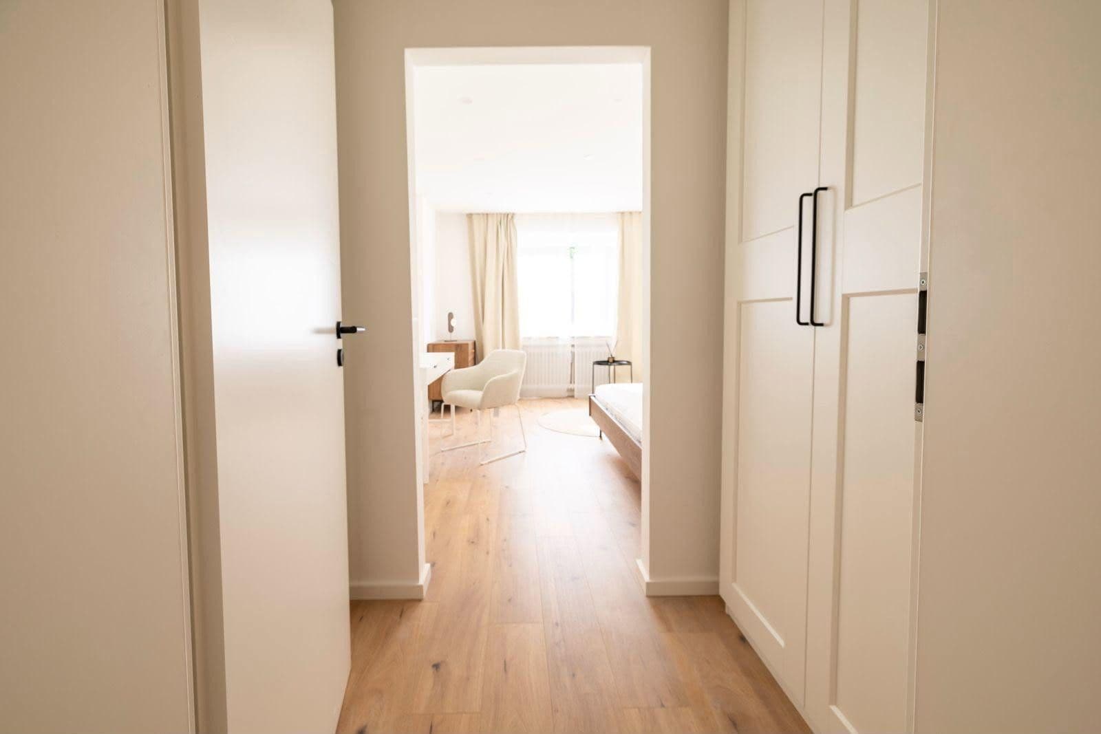 Prenájom bytu 92 m², Garmischer Straße 193, München, Bavorsko Prenájom bytu 92 m², Garmischer Straße 193, München, Bavorsko