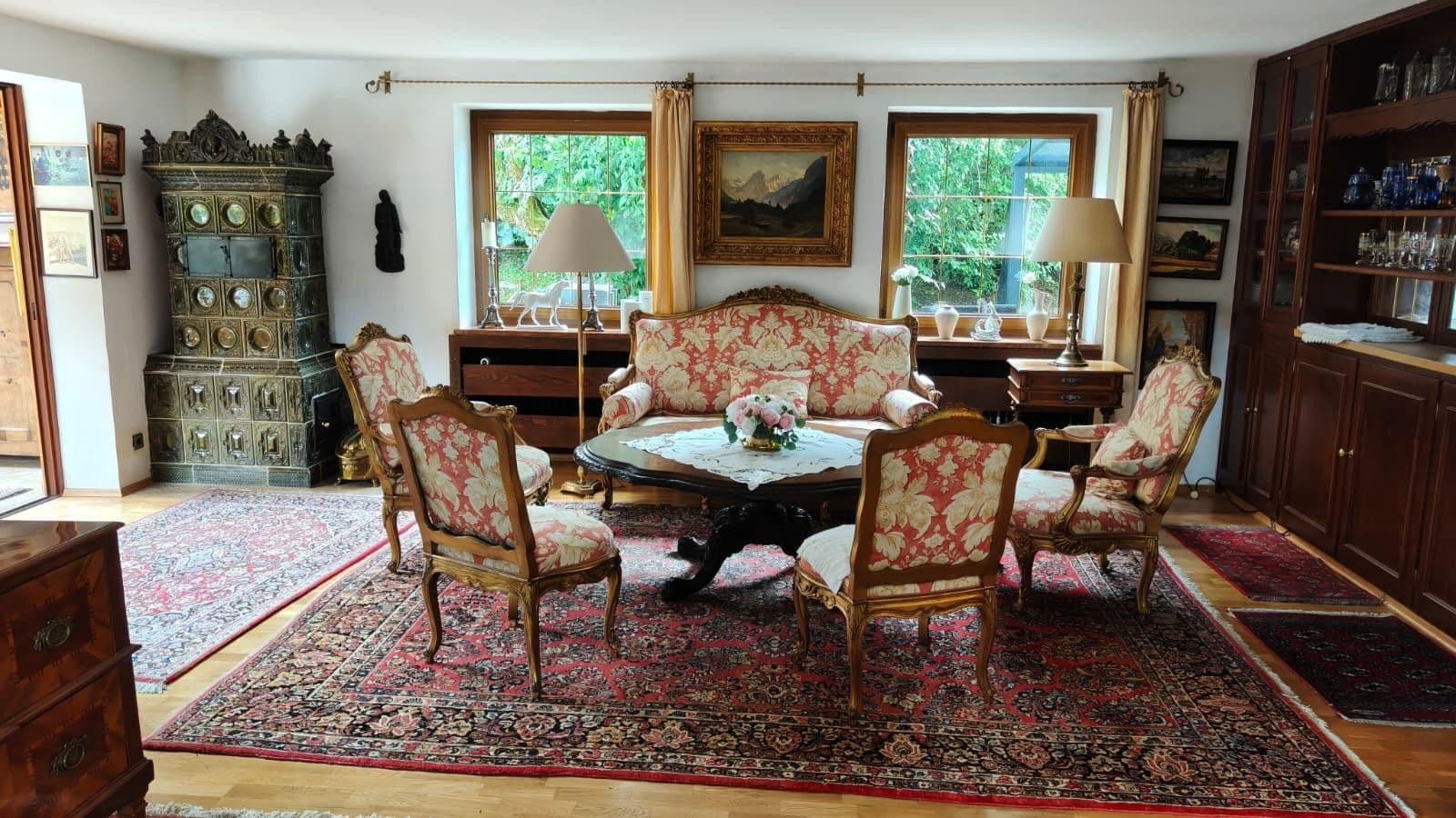 Prenájom bytu 3-izbový 170 m², Brandstätter Straße 56, Ruhpolding, Bavorsko Prenájom bytu 3-izbový 170 m², Brandstätter Straße 56, Ruhpolding, Bavorsko