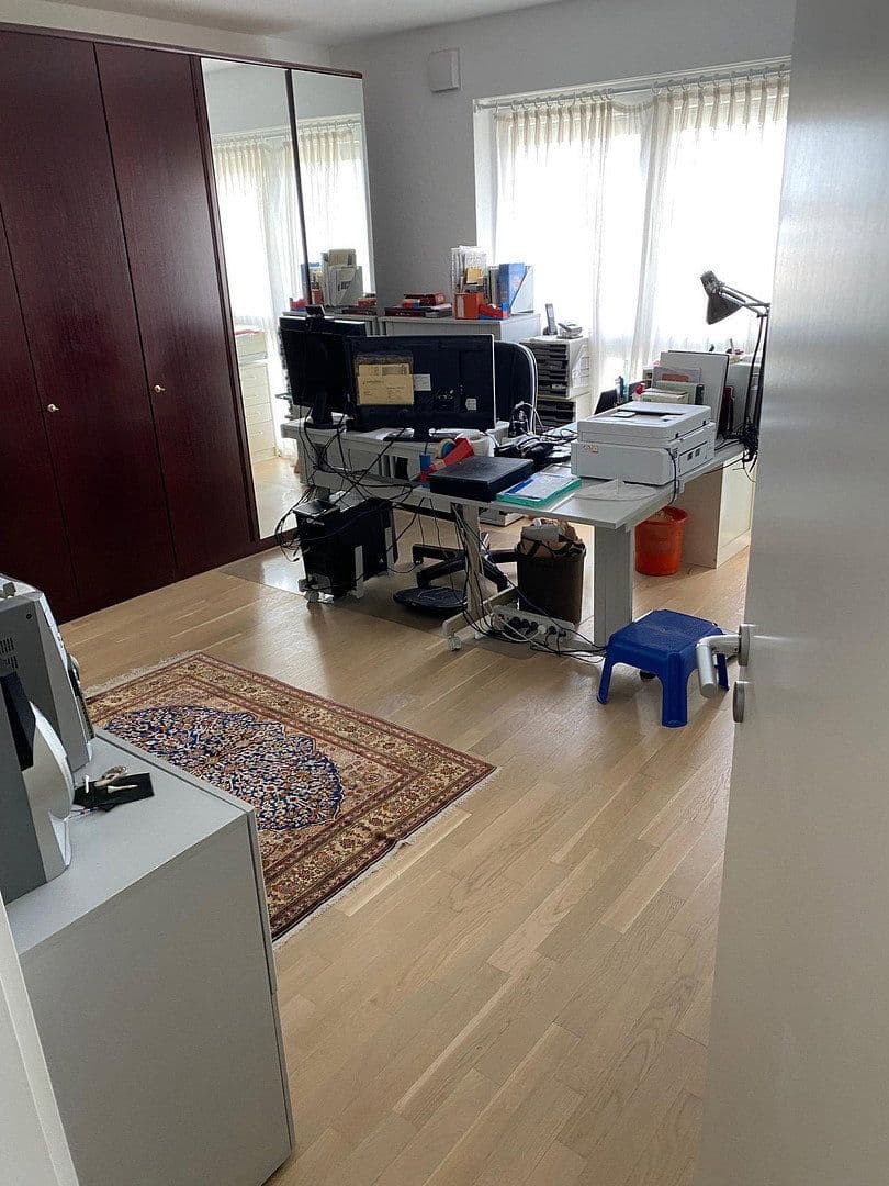 Prenájom bytu 4-izbový 112 m², Dietzenbach, Hesensko Prenájom bytu 4-izbový 112 m², Dietzenbach, Hesensko