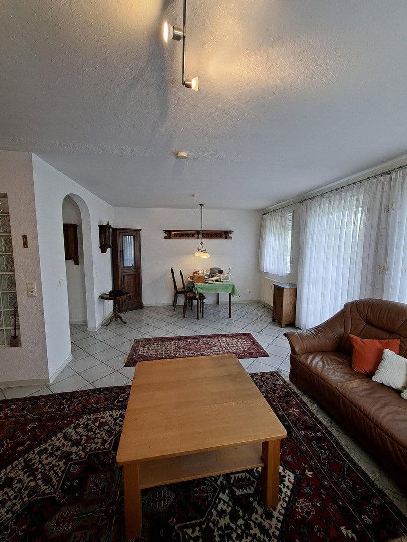 Predaj bytu 3-izbový 84 m², Holbeinstraße 8, Karlsruhe-Neureut, Bádensko-Wurttembersko Predaj bytu 3-izbový 84 m², Holbeinstraße 8, Karlsruhe-Neureut, Bádensko-Wurttembersko