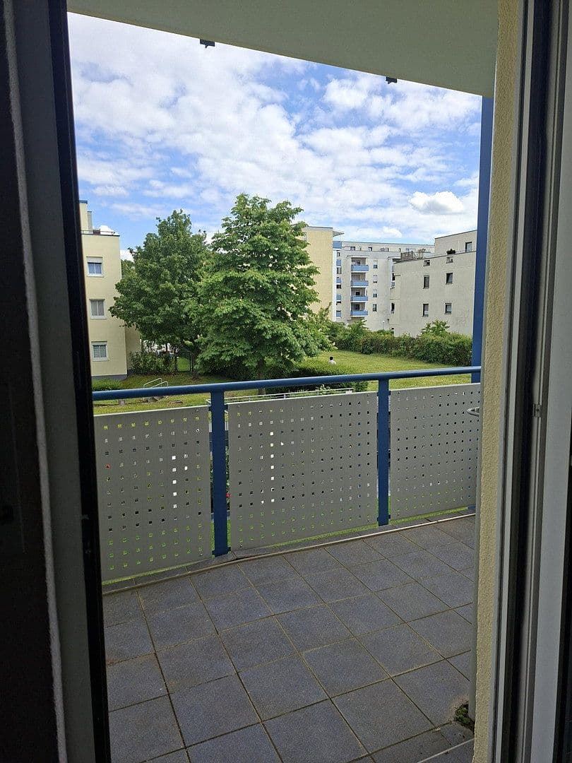 Predaj bytu 3-izbový 84 m², Holbeinstraße 8, Karlsruhe-Neureut, Bádensko-Wurttembersko Predaj bytu 3-izbový 84 m², Holbeinstraße 8, Karlsruhe-Neureut, Bádensko-Wurttembersko