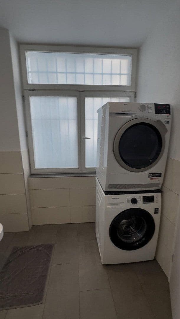 Prenájom bytu 4-izbový 78 m², Lothringerstrasse 25, Wiesbaden, Hesensko Prenájom bytu 4-izbový 78 m², Lothringerstrasse 25, Wiesbaden, Hesensko