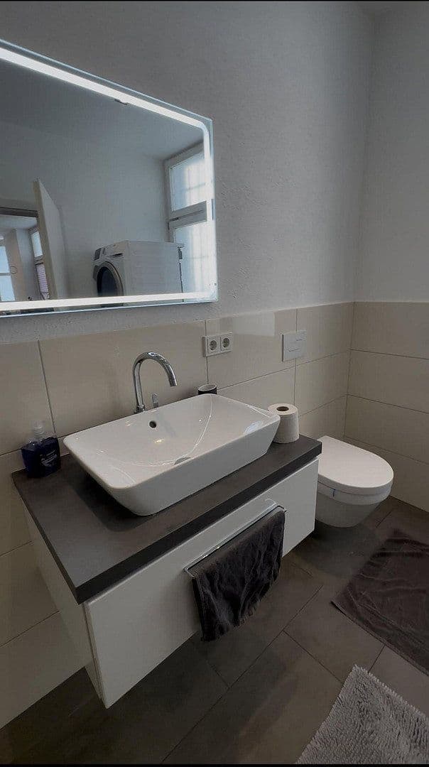 Prenájom bytu 4-izbový 78 m², Lothringerstrasse 25, Wiesbaden, Hesensko Prenájom bytu 4-izbový 78 m², Lothringerstrasse 25, Wiesbaden, Hesensko