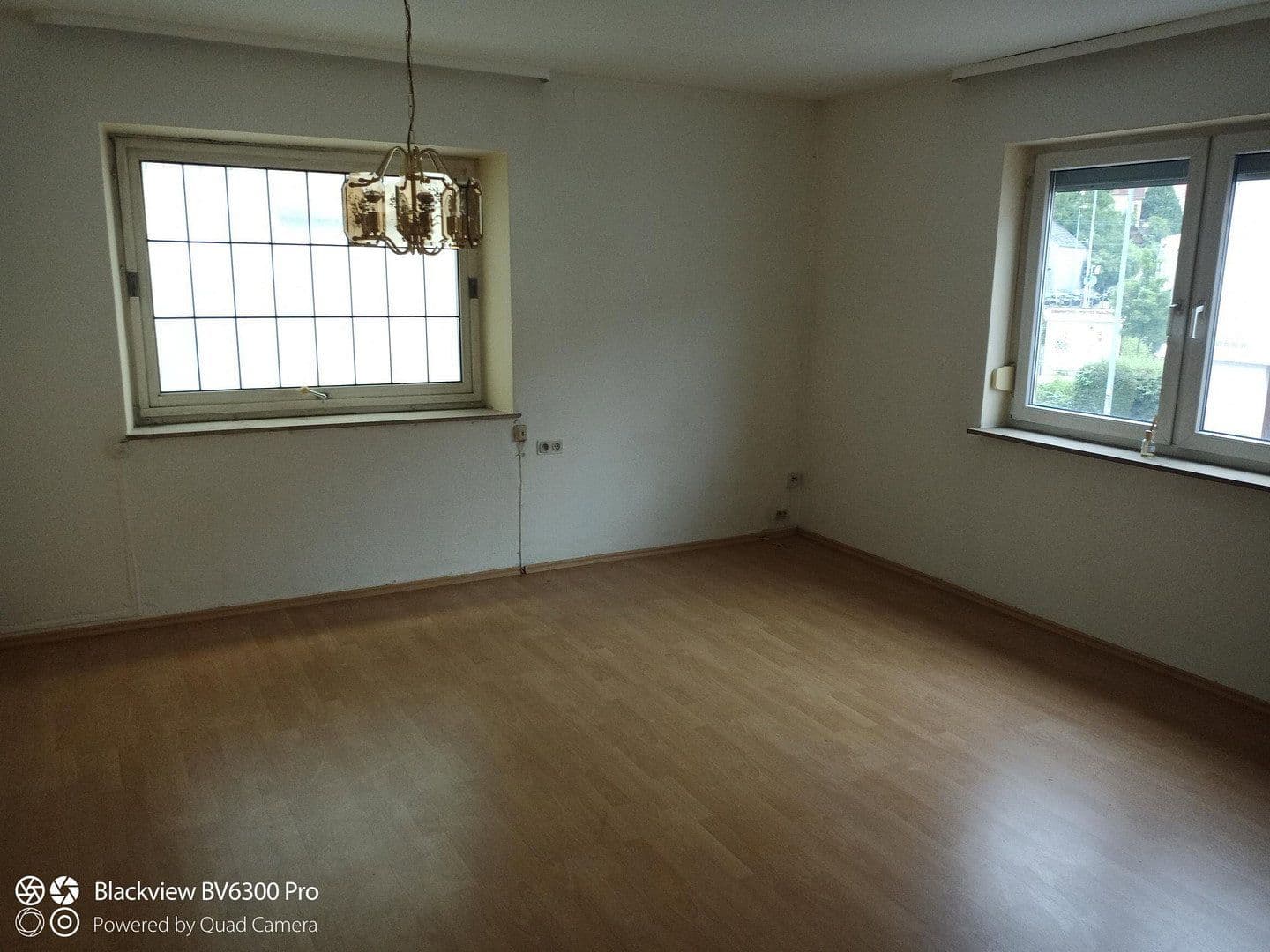 Predaj domu 398 m², pozemok 208 m², Reutlingen, Bádensko-Wurttembersko Predaj domu 398 m², pozemok 208 m², Reutlingen, Bádensko-Wurttembersko