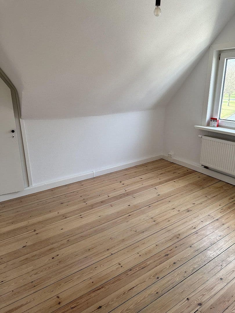 Prenájom bytu 5-izbový 130 m², Ballisgraben 7, Stadtoldendorf, Dolné Sasko Prenájom bytu 5-izbový 130 m², Ballisgraben 7, Stadtoldendorf, Dolné Sasko
