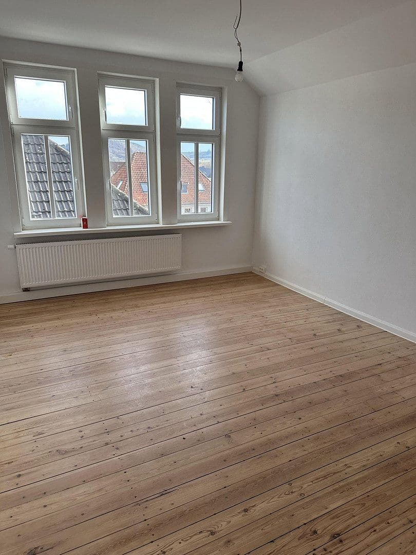 Prenájom bytu 5-izbový 130 m², Ballisgraben 7, Stadtoldendorf, Dolné Sasko Prenájom bytu 5-izbový 130 m², Ballisgraben 7, Stadtoldendorf, Dolné Sasko