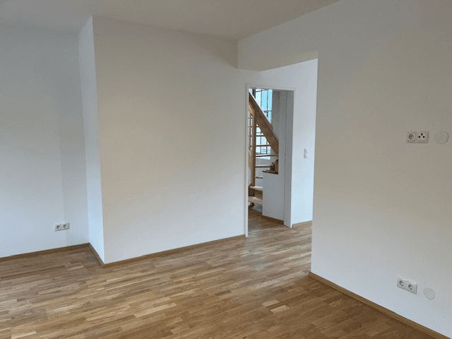 Predaj domu 145 m², pozemok 705 m², Bahnhofstr. 2, Spitz, Dolné Rakúsko Predaj domu 145 m², pozemok 705 m², Bahnhofstr. 2, Spitz, Dolné Rakúsko