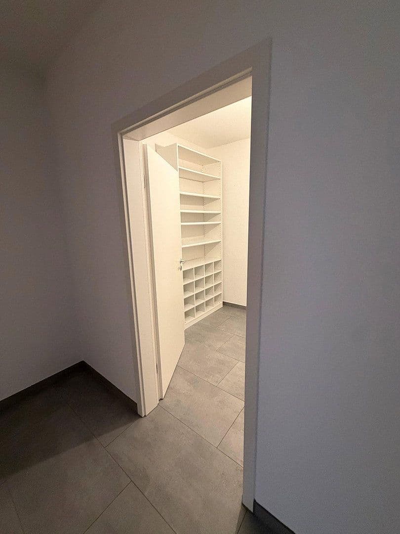 Prenájom bytu 3-izbový 164 m², Stuttgarter Straße 23, Weil der Stadt, Bádensko-Wurttembersko Prenájom bytu 3-izbový 164 m², Stuttgarter Straße 23, Weil der Stadt, Bádensko-Wurttembersko