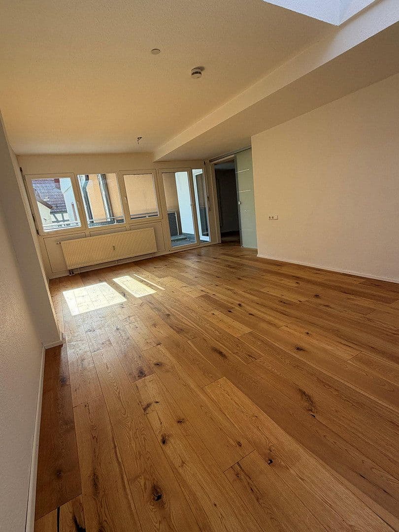 Prenájom bytu 3-izbový 164 m², Stuttgarter Straße 23, Weil der Stadt, Bádensko-Wurttembersko Prenájom bytu 3-izbový 164 m², Stuttgarter Straße 23, Weil der Stadt, Bádensko-Wurttembersko