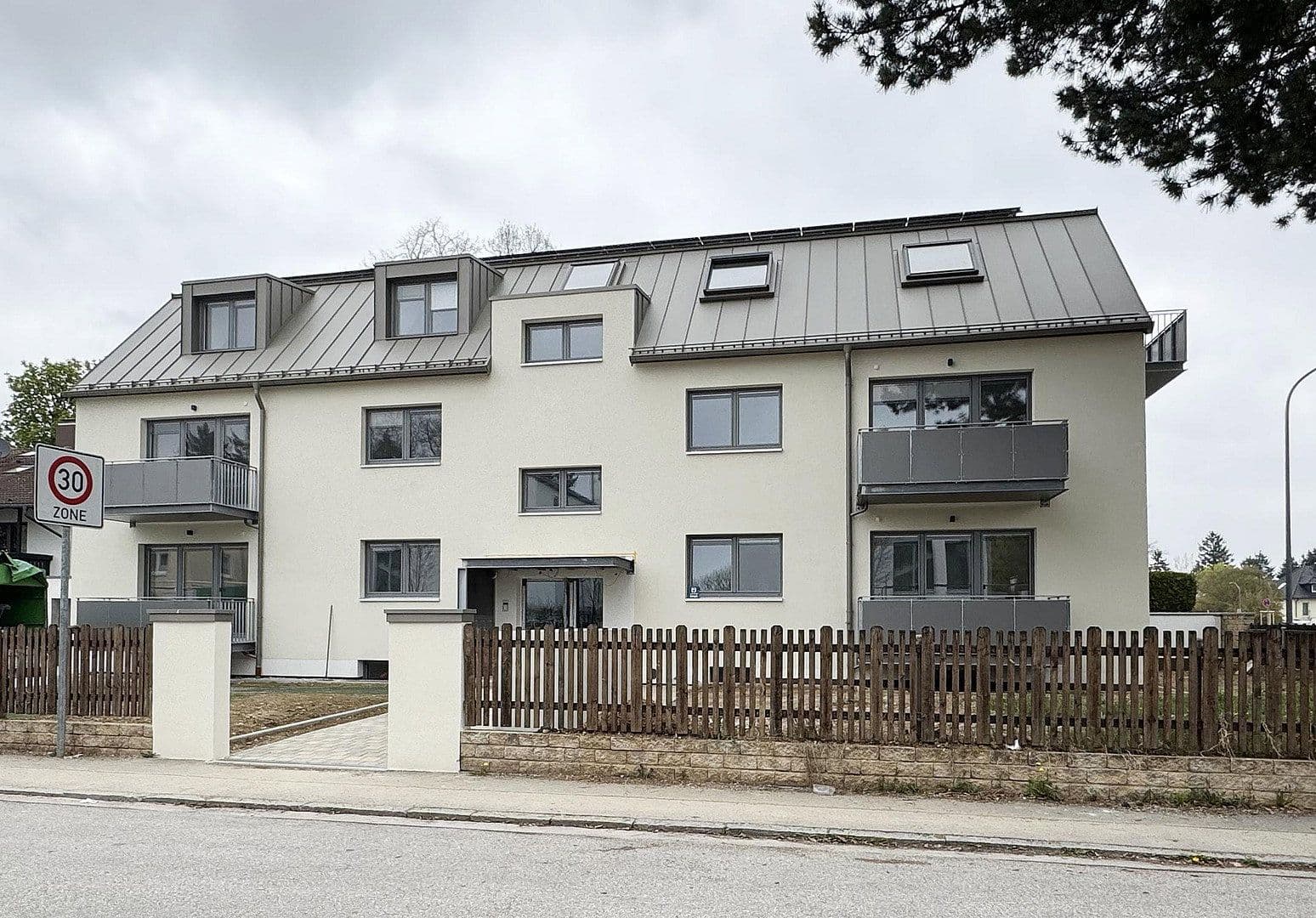 Prenájom bytu 3-izbový 59 m², Heilwigstraße 19, München-Trudering, Bavorsko Prenájom bytu 3-izbový 59 m², Heilwigstraße 19, München-Trudering, Bavorsko